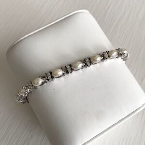 Vintage Avon Pearl and Crystal Tennis Bracelet Sparkling Silver Tone